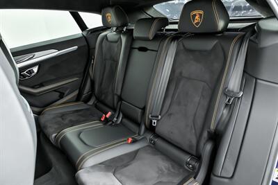 2019 Lamborghini Urus   - Photo 24 - Joliet, IL 60435