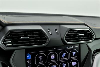 2019 Lamborghini Urus   - Photo 33 - Joliet, IL 60435