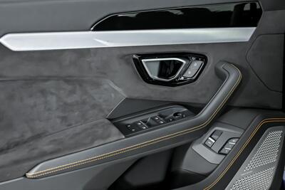 2019 Lamborghini Urus   - Photo 18 - Joliet, IL 60435