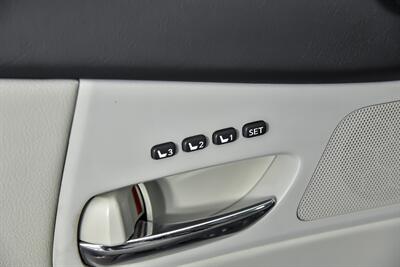2010 Lexus RX 350   - Photo 19 - Joliet, IL 60435