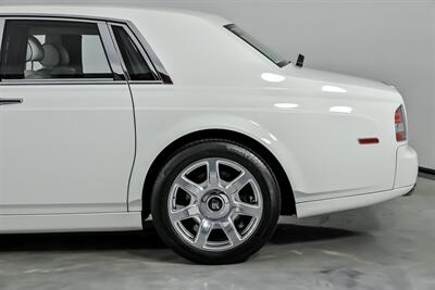 2013 Rolls-Royce Phantom -WHITE ON WHITE 4 SEATER-RARE!   - Photo 9 - Joliet, IL 60435