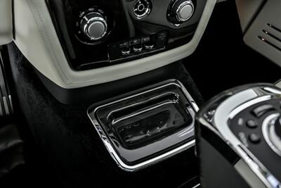 2013 Rolls-Royce Phantom -WHITE ON WHITE 4 SEATER-RARE!   - Photo 43 - Joliet, IL 60435