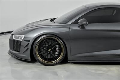 2017 Audi R8 5.2 quattro V10 Plus   - Photo 7 - Joliet, IL 60435