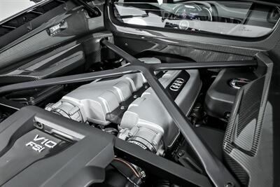 2017 Audi R8 5.2 quattro V10 Plus   - Photo 17 - Joliet, IL 60435