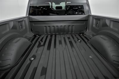 2018 Ford F-250 Super Duty Platinum   - Photo 16 - Joliet, IL 60435