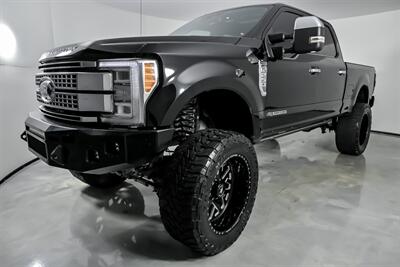 2018 Ford F-250 Super Duty Platinum   - Photo 6 - Joliet, IL 60435