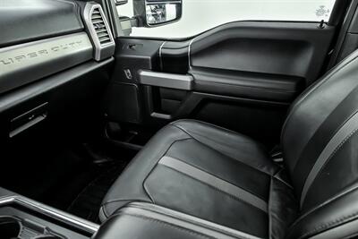 2018 Ford F-250 Super Duty Platinum   - Photo 35 - Joliet, IL 60435