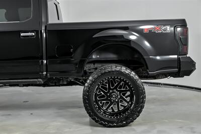 2018 Ford F-250 Super Duty Platinum   - Photo 9 - Joliet, IL 60435
