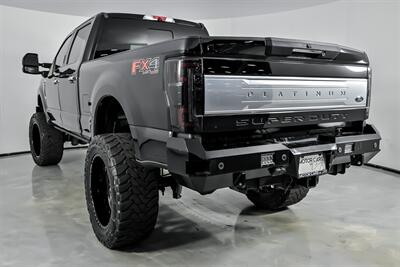 2018 Ford F-250 Super Duty Platinum   - Photo 10 - Joliet, IL 60435