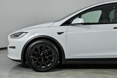 2023 Tesla Model X Plaid   - Photo 7 - Joliet, IL 60435