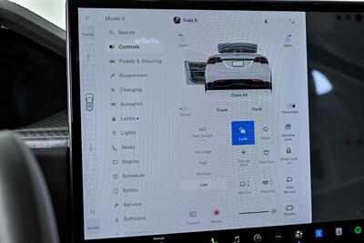 2023 Tesla Model X Plaid   - Photo 31 - Joliet, IL 60435