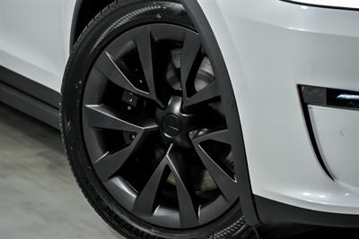 2023 Tesla Model X Plaid   - Photo 4 - Joliet, IL 60435