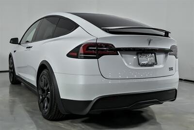 2023 Tesla Model X Plaid   - Photo 10 - Joliet, IL 60435