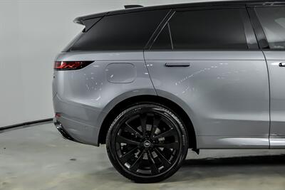 2023 Land Rover Range Rover Sport P400 Dynamic SE   - Photo 13 - Joliet, IL 60435