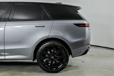 2023 Land Rover Range Rover Sport P400 Dynamic SE   - Photo 9 - Joliet, IL 60435