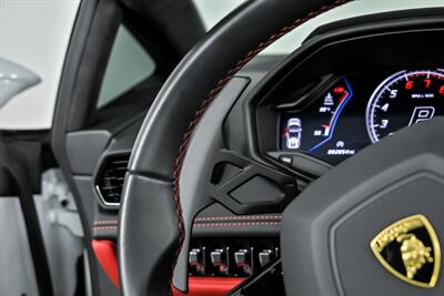 2023 Lamborghini Huracan EVO Spyder   - Photo 24 - Joliet, IL 60435