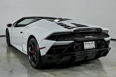 2023 Lamborghini Huracan EVO Spyder   - Photo 9 - Joliet, IL 60435