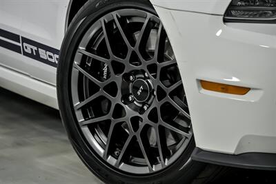 2013 Ford Mustang Shelby GT500   - Photo 4 - Joliet, IL 60435