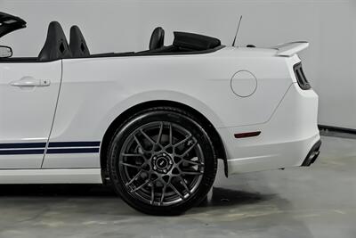 2013 Ford Mustang Shelby GT500   - Photo 9 - Joliet, IL 60435
