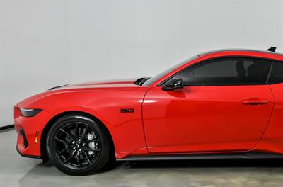 2024 Ford Mustang GT Premium   - Photo 6 - Joliet, IL 60435