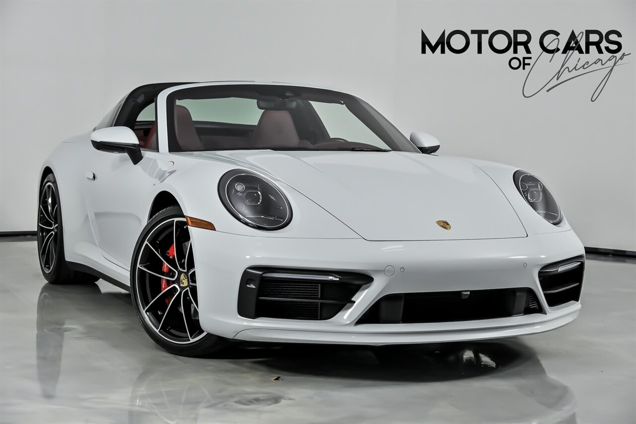 2022 Porsche 911 Targa 4S   - Photo 1 - Joliet, IL 60435