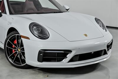 2022 Porsche 911 Targa 4S   - Photo 3 - Joliet, IL 60435