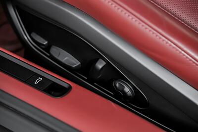 2022 Porsche 911 Targa 4S   - Photo 30 - Joliet, IL 60435