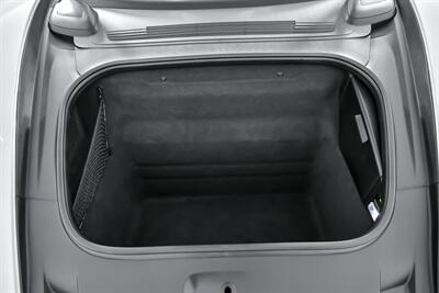 2022 Porsche 911 Targa 4S   - Photo 16 - Joliet, IL 60435