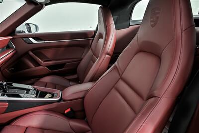 2022 Porsche 911 Targa 4S   - Photo 26 - Joliet, IL 60435