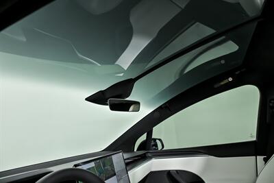 2023 Tesla Model X Plaid-WHITE GUTS-THIRD ROW!   - Photo 21 - Joliet, IL 60435