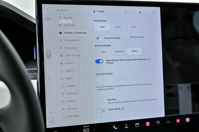 2023 Tesla Model X Plaid-WHITE GUTS-THIRD ROW!   - Photo 32 - Joliet, IL 60435