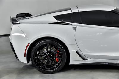 2019 Chevrolet Corvette Z06   - Photo 13 - Joliet, IL 60435