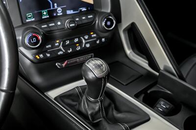 2014 Chevrolet Corvette Stingray 2LT-MANUAL!   - Photo 38 - Joliet, IL 60435