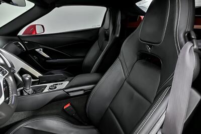 2014 Chevrolet Corvette Stingray 2LT-MANUAL!   - Photo 27 - Joliet, IL 60435