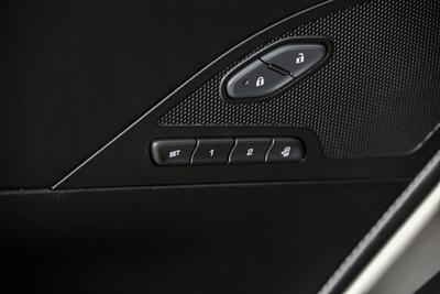 2014 Chevrolet Corvette Stingray 2LT-MANUAL!   - Photo 23 - Joliet, IL 60435