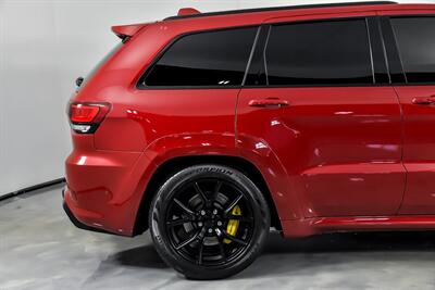 2018 Jeep Grand Cherokee Trackhawk   - Photo 12 - Joliet, IL 60435