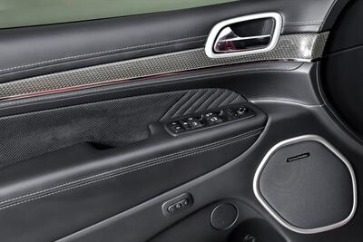2018 Jeep Grand Cherokee Trackhawk   - Photo 17 - Joliet, IL 60435