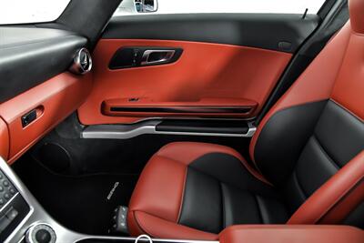 2011 Mercedes-Benz SLS AMG   - Photo 43 - Joliet, IL 60435