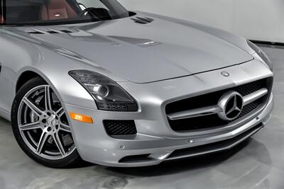 2011 Mercedes-Benz SLS AMG   - Photo 3 - Joliet, IL 60435