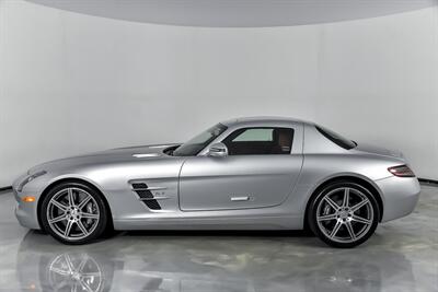 2011 Mercedes-Benz SLS AMG   - Photo 8 - Joliet, IL 60435