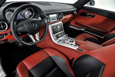2011 Mercedes-Benz SLS AMG   - Photo 24 - Joliet, IL 60435