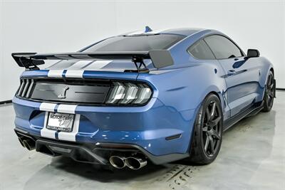 2021 Ford Mustang Shelby GT500-CARBON FIBER TRACK PACK   - Photo 12 - Joliet, IL 60435