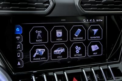 2020 Lamborghini Urus   - Photo 37 - Joliet, IL 60435