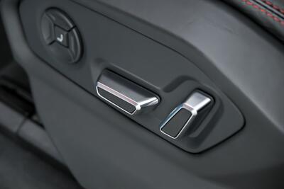 2020 Lamborghini Urus   - Photo 27 - Joliet, IL 60435