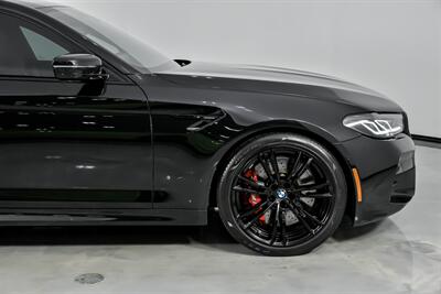 2023 BMW M5 COMPETITION   - Photo 15 - Joliet, IL 60435