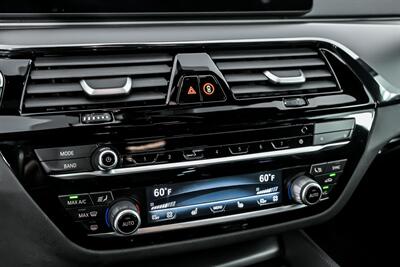 2023 BMW M5 COMPETITION   - Photo 36 - Joliet, IL 60435