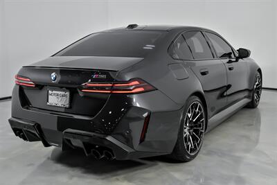 2025 BMW M5   - Photo 12 - Joliet, IL 60435