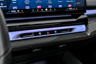 2025 BMW M5   - Photo 37 - Joliet, IL 60435