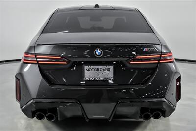 2025 BMW M5   - Photo 11 - Joliet, IL 60435
