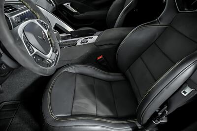 2016 Chevrolet Corvette Z06   - Photo 25 - Joliet, IL 60435